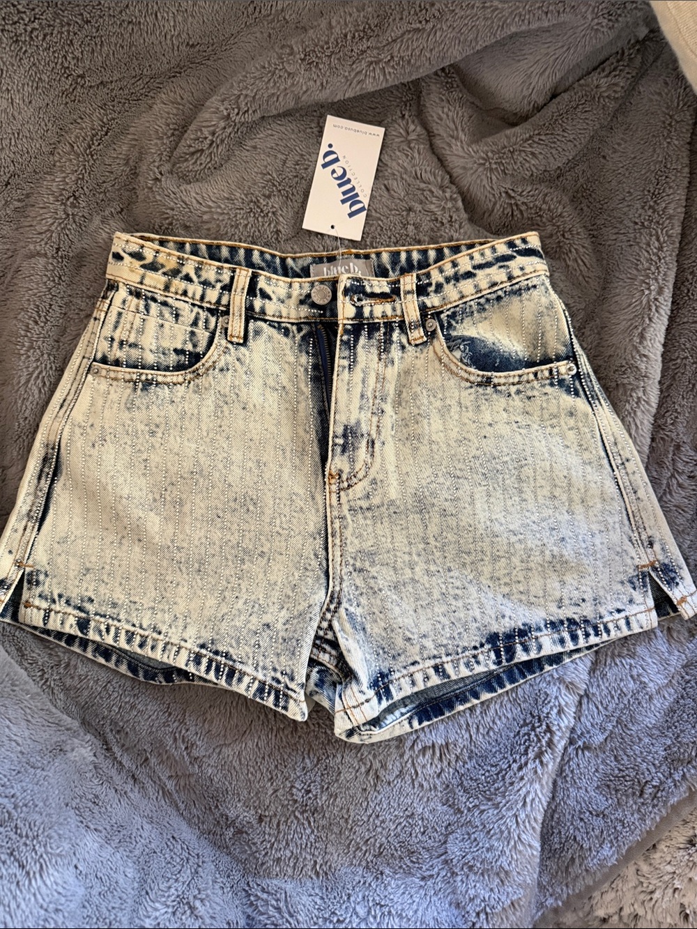 Bleach Wash Denim Shorts in Light Blue with rhinestones